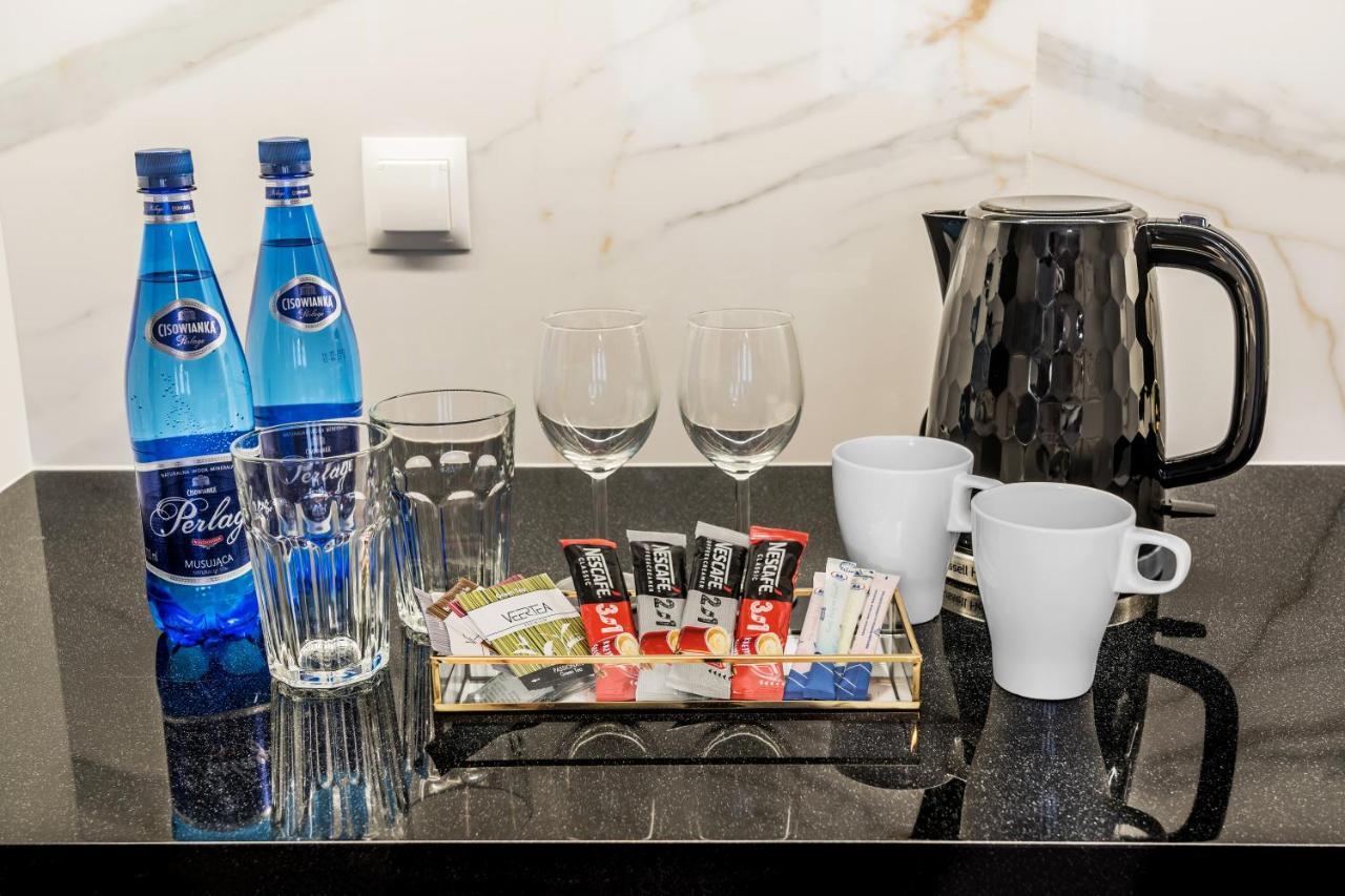 H Aparthotel Елк Екстериор снимка