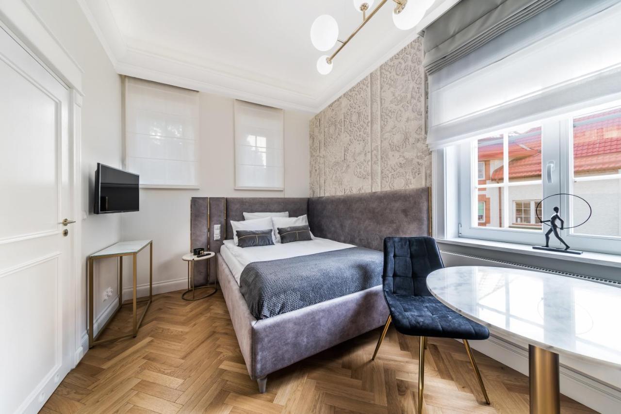 H Aparthotel Елк Екстериор снимка
