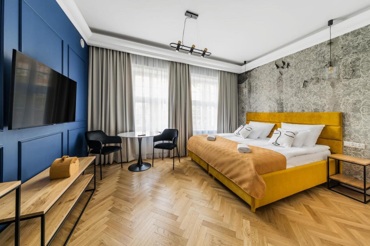 H Aparthotel Елк Екстериор снимка