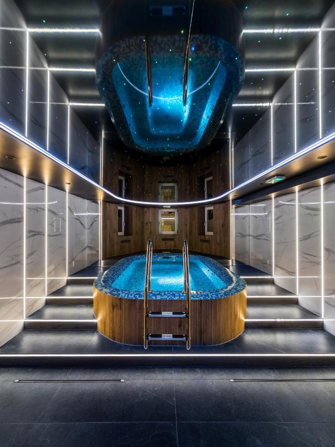 H Aparthotel Елк Екстериор снимка