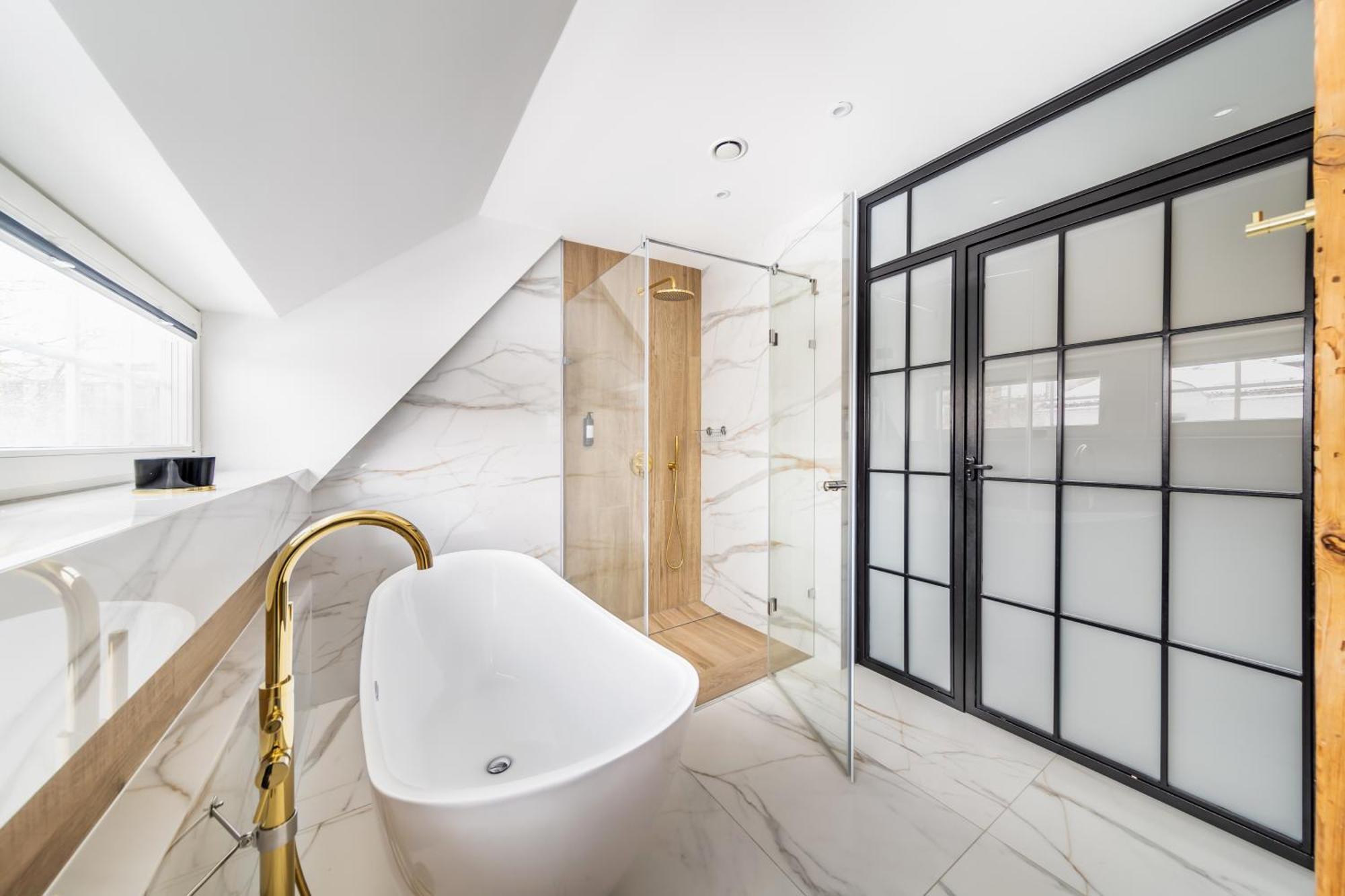 H Aparthotel Елк Екстериор снимка